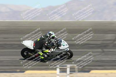 media/May-10-2025-Race Pace (Sat) [[db32fef2da]]/Vested/3-Bowl Set 1 (9am)/